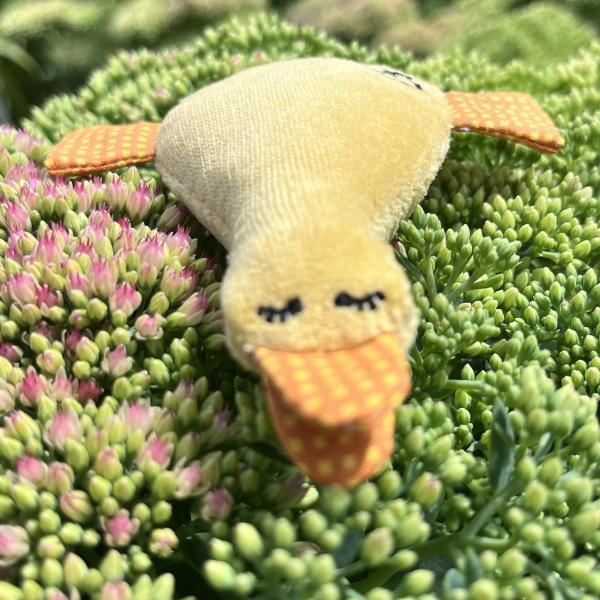 ITH-Stickdatei Ente klein blanko als Schlüsselanhänger oder Taschenbaumler für 10x10er Rahmen